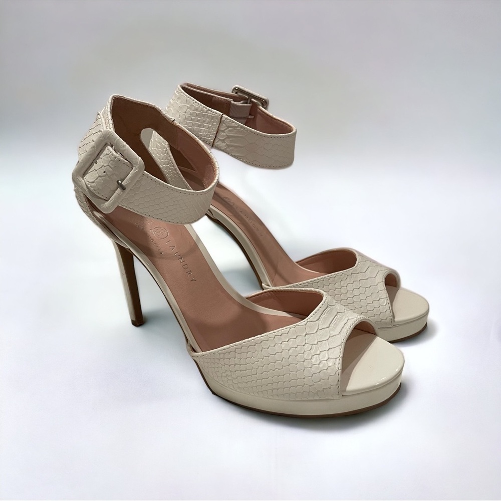Ivory Snake Chinese Laundry Pumps